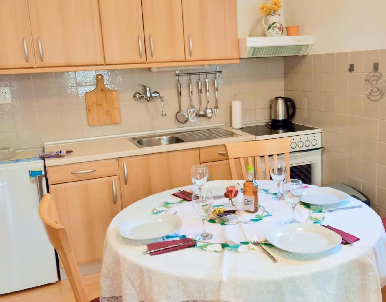 Miabella House - 2 Bedrooms And Terrace Brežice Eksteriør billede