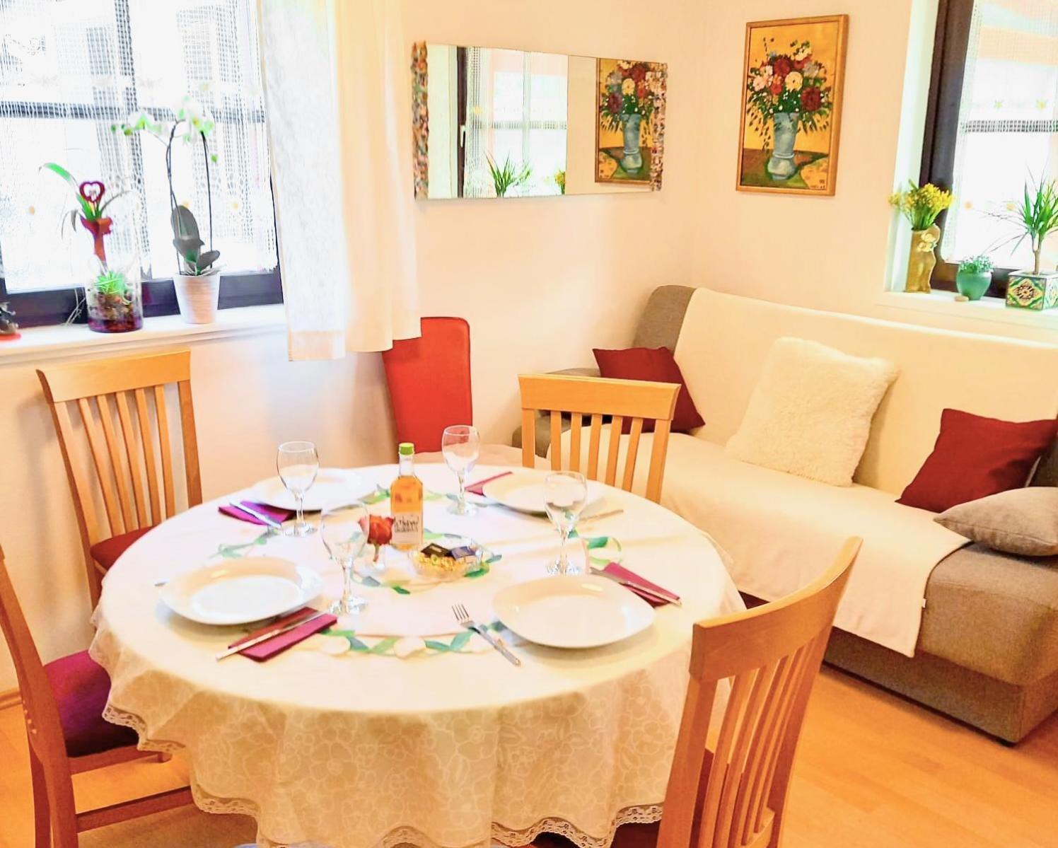 Miabella House - 2 Bedrooms And Terrace Brežice Eksteriør billede